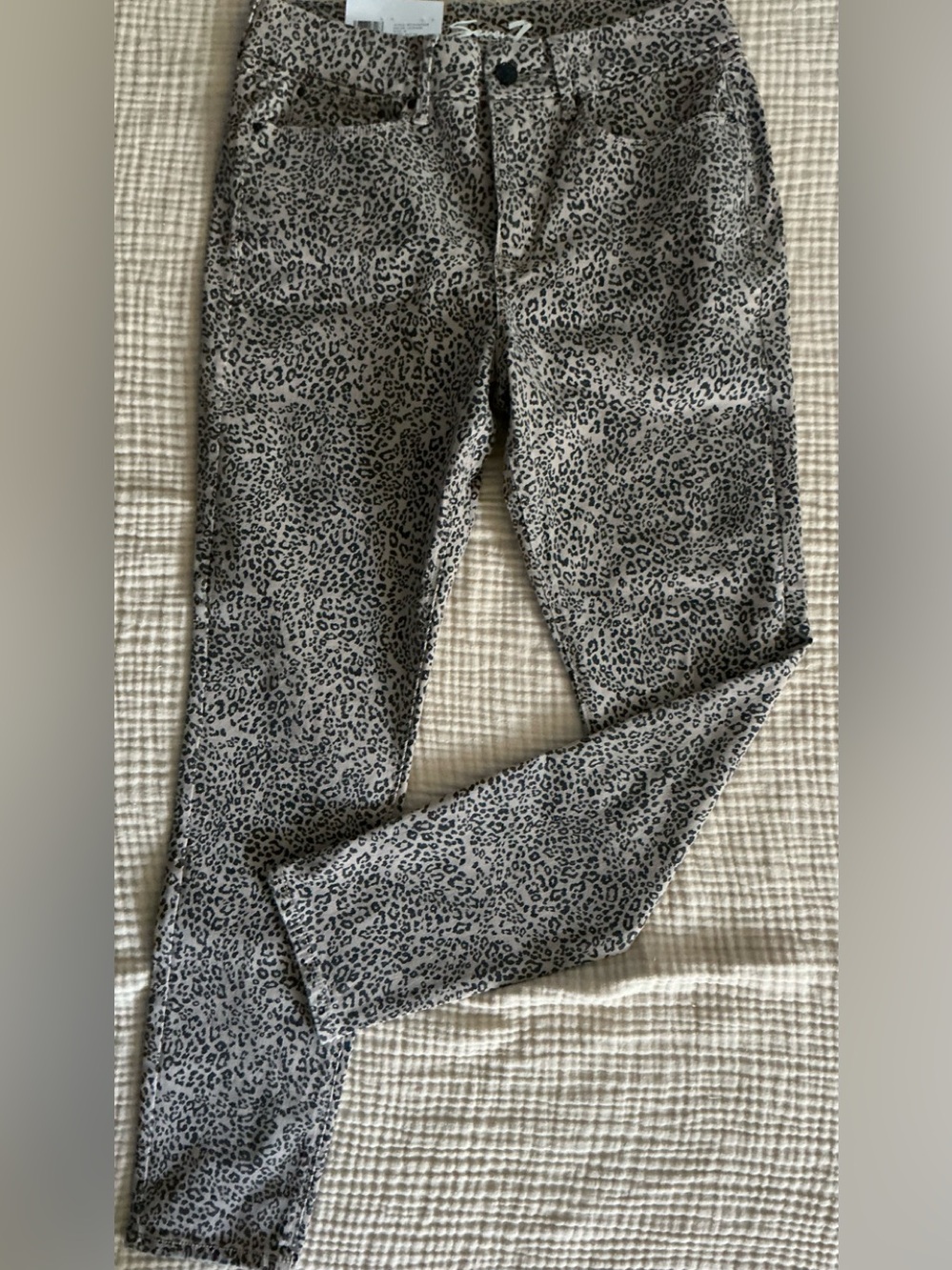 NWT Seven7 animal print skinny jeans